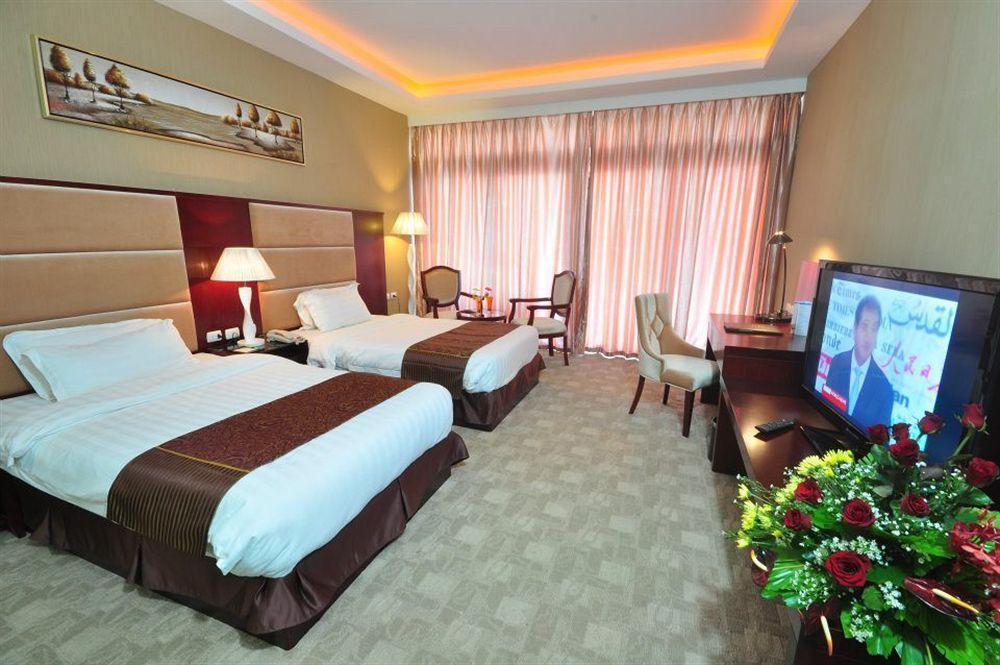 فندق Sunlight Guest بويرتو برينسيسا المظهر الخارجي الصورة